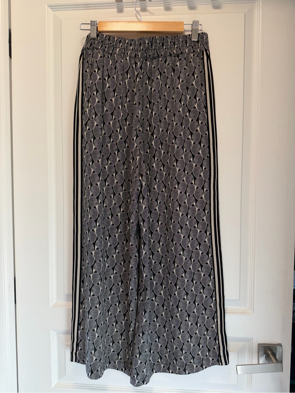 Max Studio Wide Leg Printed Track Pants in Black and White